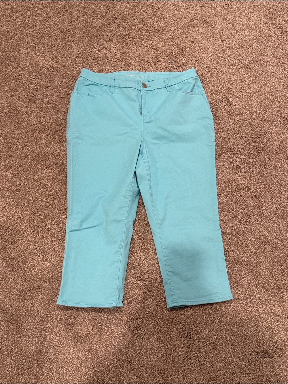 Chico's Aqua Blue Cropped Jeans